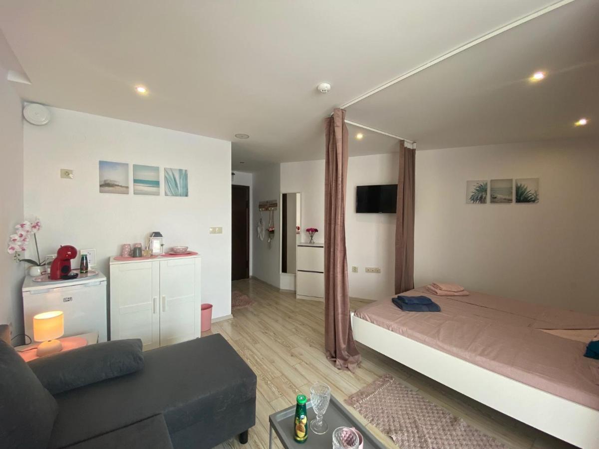 Paradiso 'В' 109 Large Cozy Studio เนเซบาร์ ภายนอก รูปภาพ